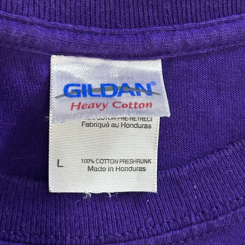 Vintage Gildan Tag Candyland Large T-Shirt